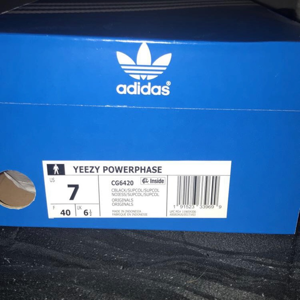Adidas yeezy powerphase - Picture 8 of 8